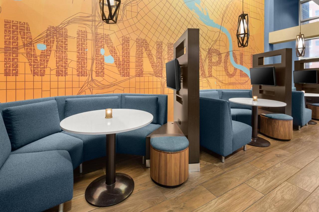 Courtyard By Marriott Minneapolis Downtown Εξωτερικό φωτογραφία