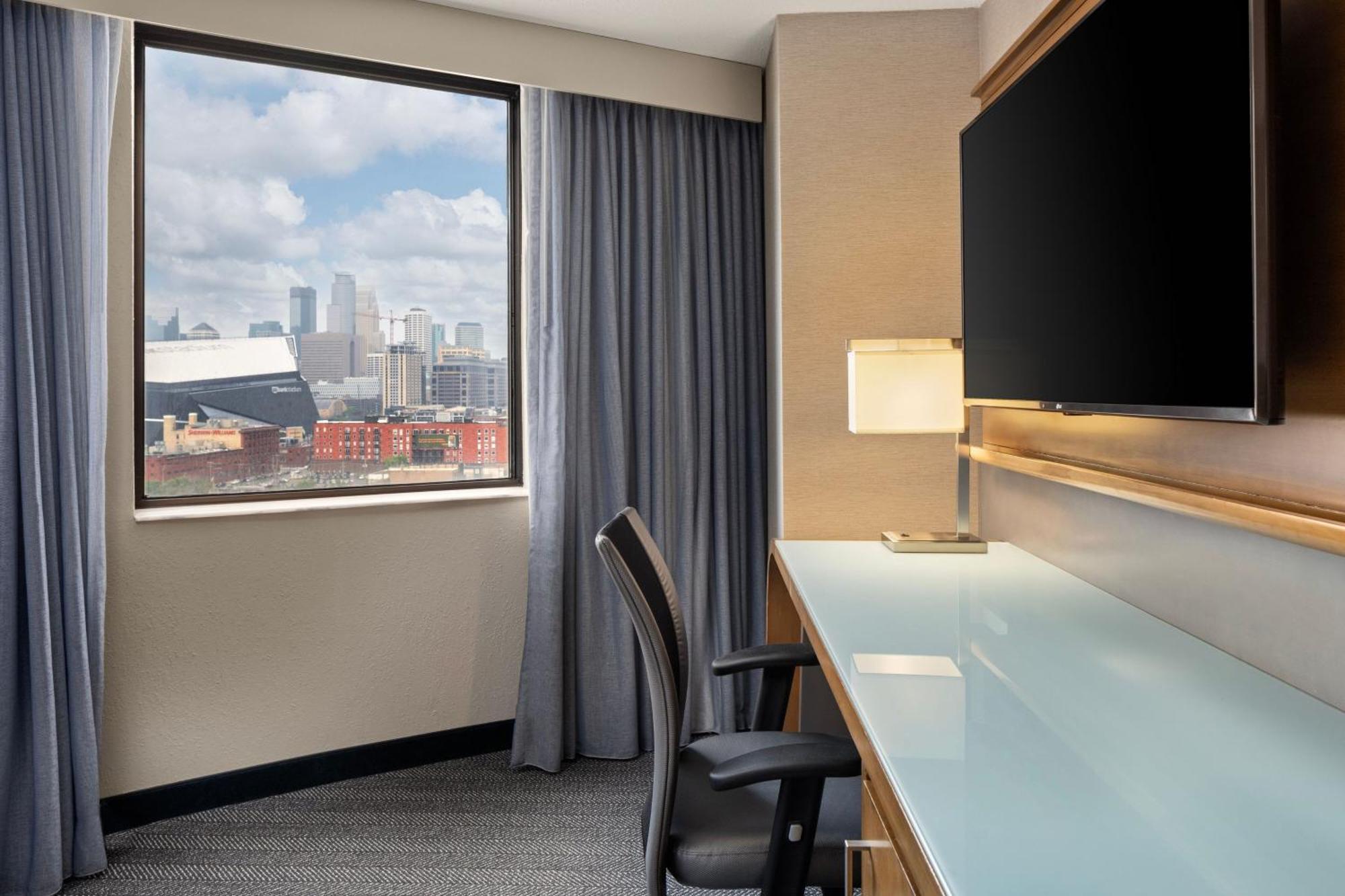 Courtyard By Marriott Minneapolis Downtown Εξωτερικό φωτογραφία