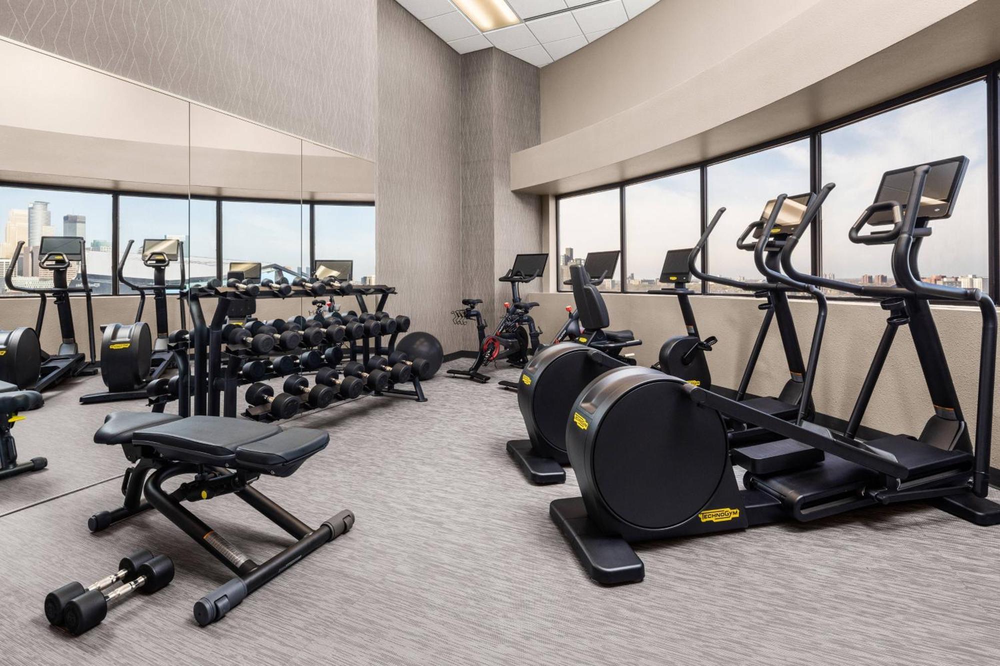 Courtyard By Marriott Minneapolis Downtown Εξωτερικό φωτογραφία