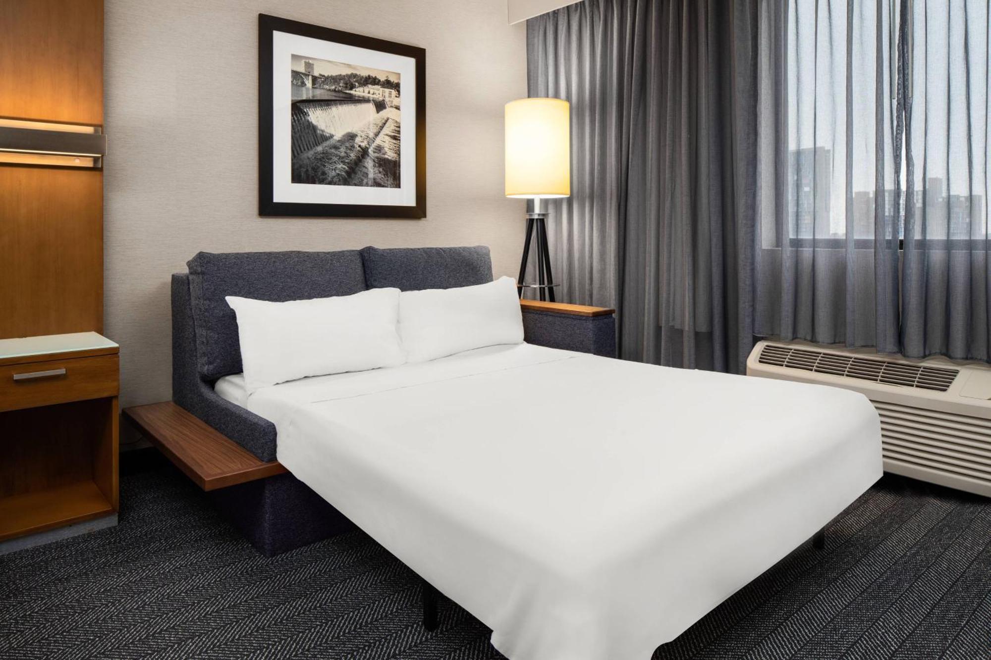 Courtyard By Marriott Minneapolis Downtown Εξωτερικό φωτογραφία