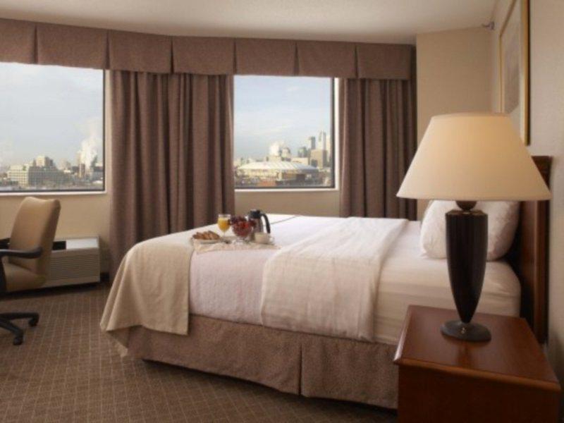 Courtyard By Marriott Minneapolis Downtown Εξωτερικό φωτογραφία